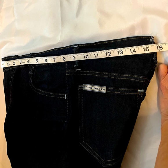 Blue Delta Custom Stretch Denim Womens Skinny Jeans 31.5 W Distressed Knee Dark - Picture 5 of 14